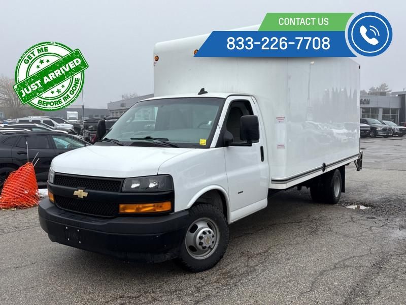 2023 Chevrolet Express Commercial Cutaway