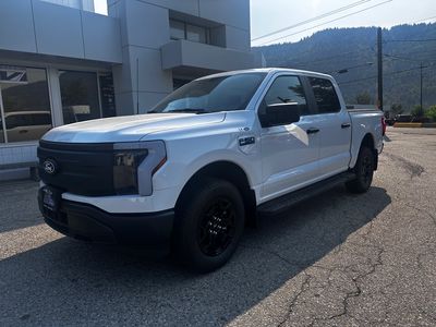 2025 Ford F-150 Lightning Pro