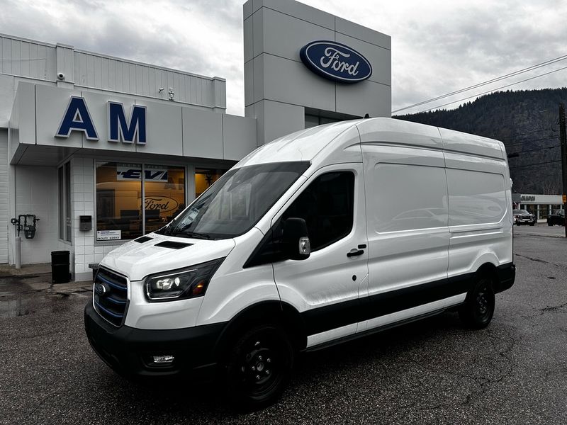2025 Ford E-Transit