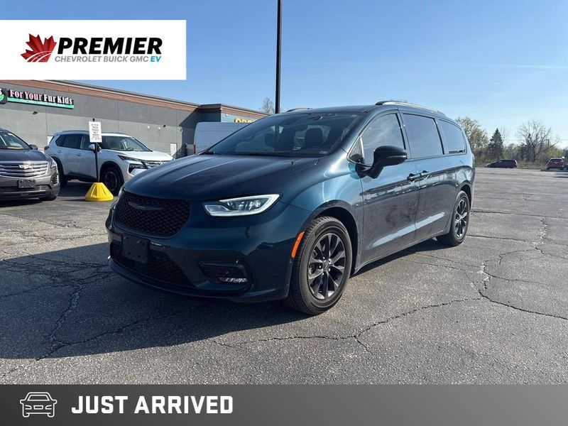 2022 Chrysler Pacifica