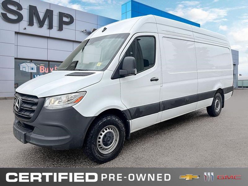 2025 Mercedes-Benz Sprinter Cargo Van