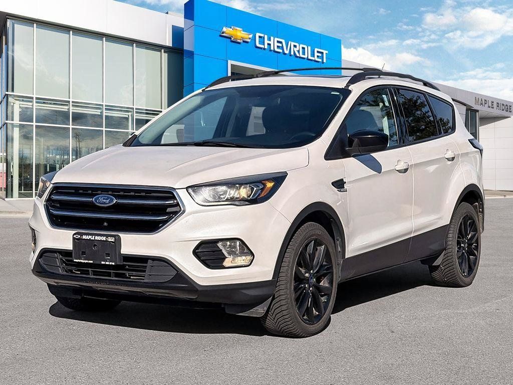 Used 2017 Ford Escape SE TX196236A