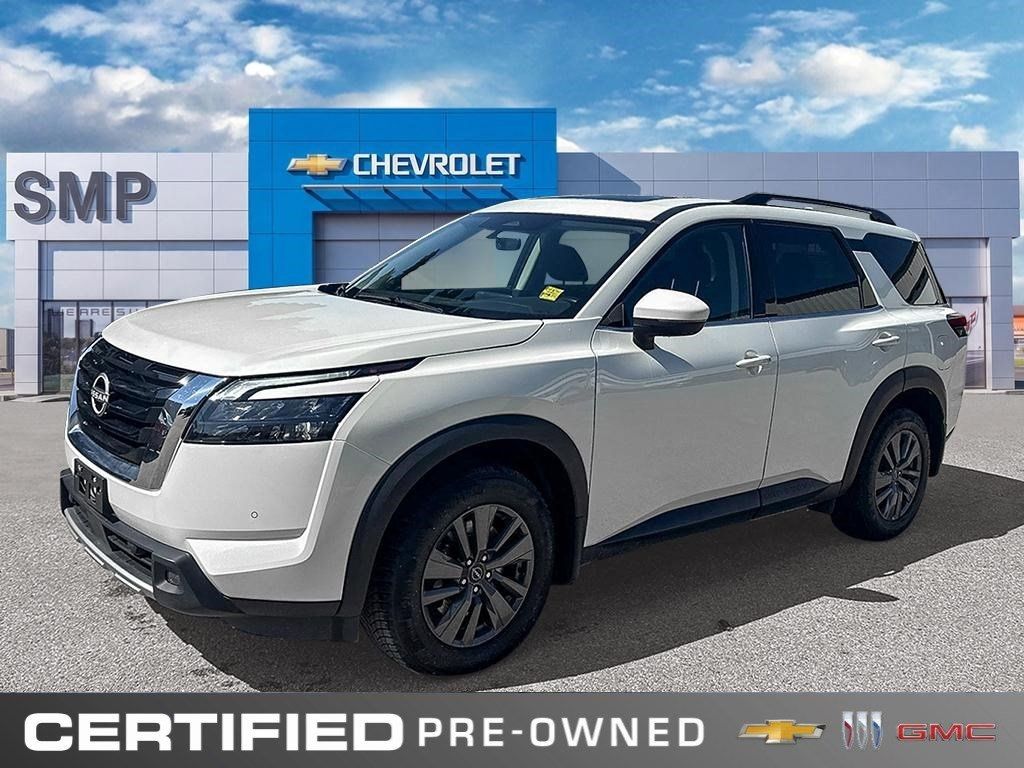 Used 2024 Nissan Pathfinder SV 8356A
