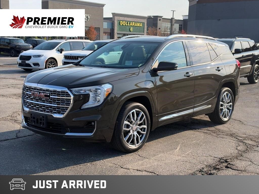 Used 2023 GMC Terrain Denali-|-CPO-RATES-|-LOW-KMS-|-Sunroof-|-Heated-and-Cooled-Seats 260563A