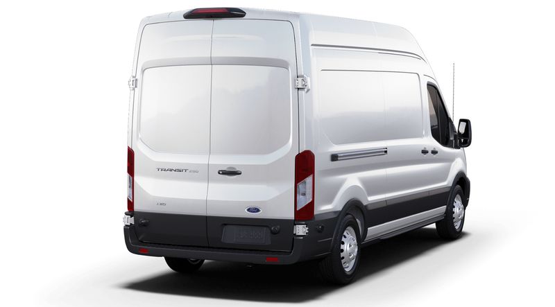 2022 Ford Transit Cargo Van