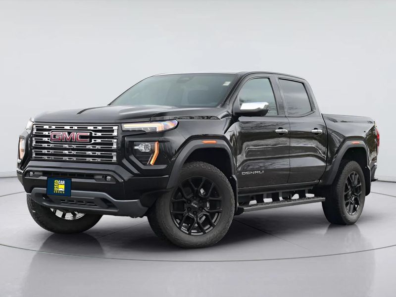 2023 GMC Canyon