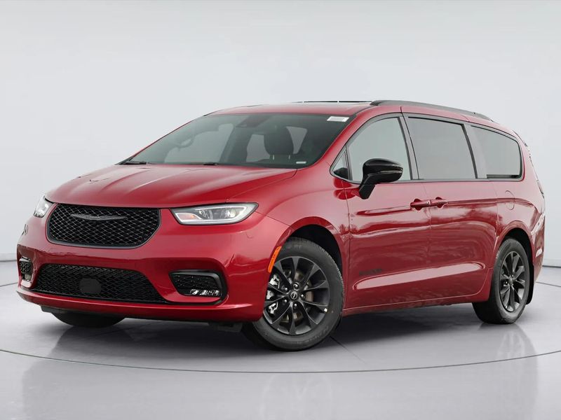 2026 Chrysler Pacifica