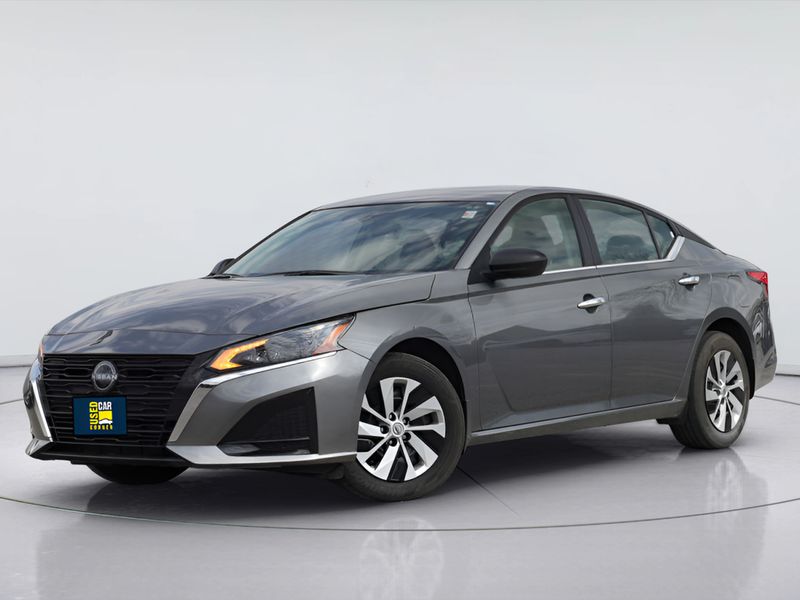 2025 Nissan Altima