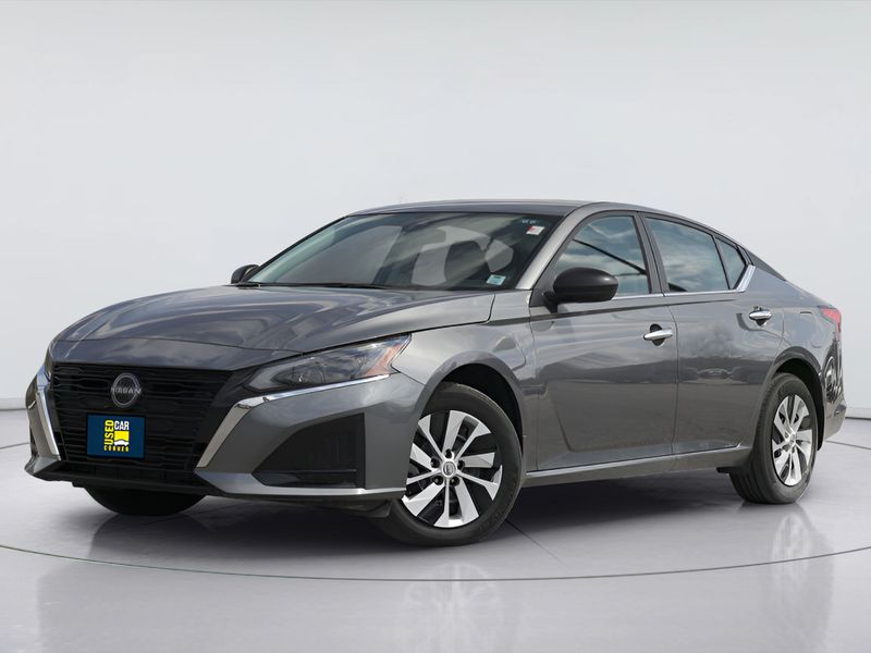 2025 Nissan Altima