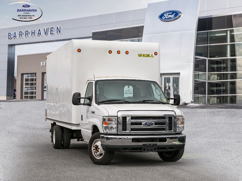 2023 Ford E-Series Cutaway
