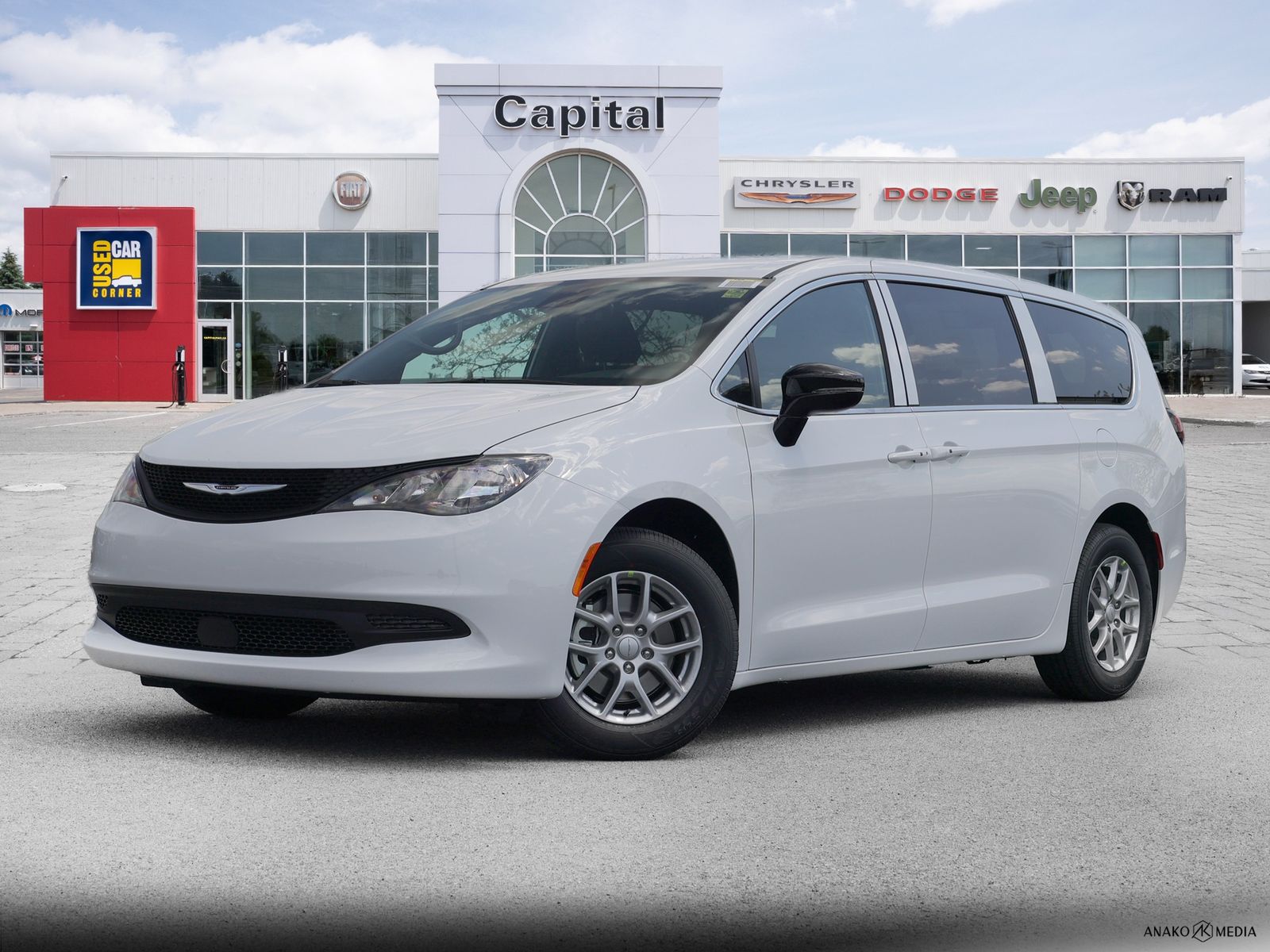 New 2027 Chrysler Grand-Caravan SXT V00008