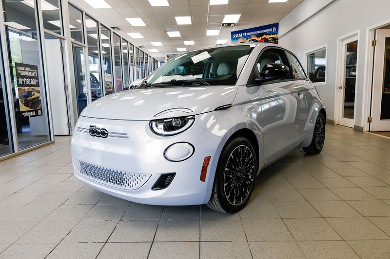 2026 FIAT 500e