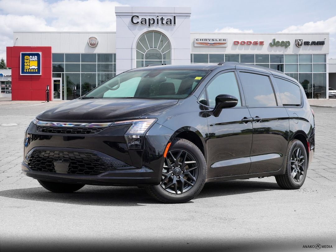 New 2027 Chrysler Pacifica Select V00041