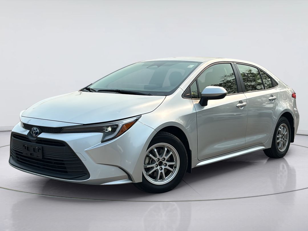 Used 2025 Toyota Corolla Hybrid-LE 924690