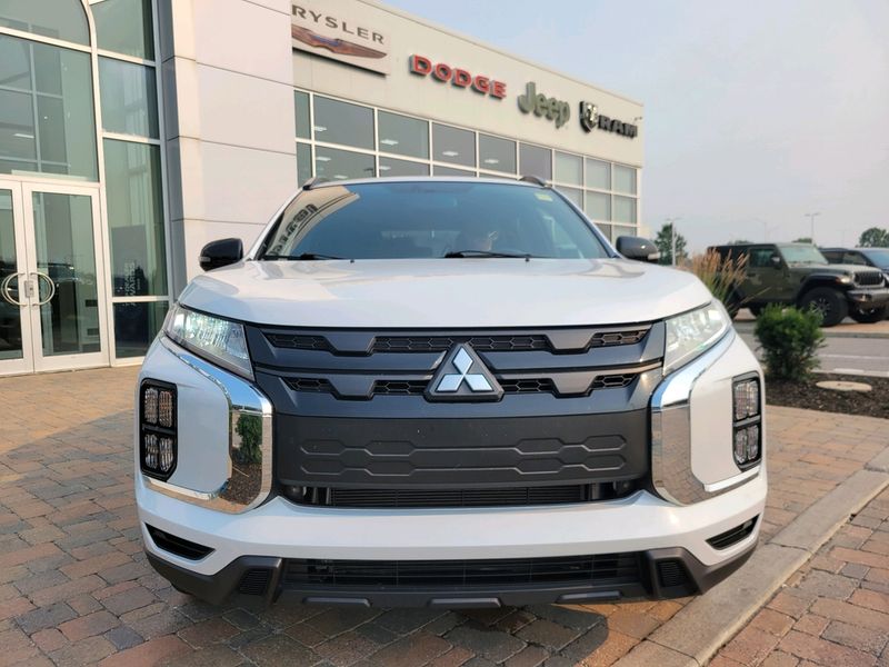 2023 Mitsubishi RVR