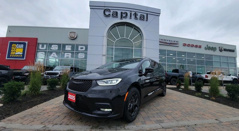 2025 Chrysler Pacifica