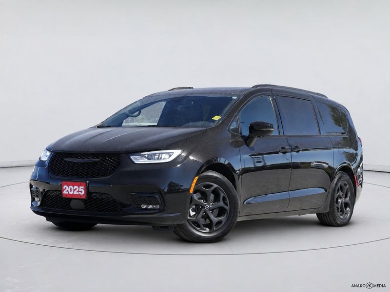 2025 Chrysler Pacifica