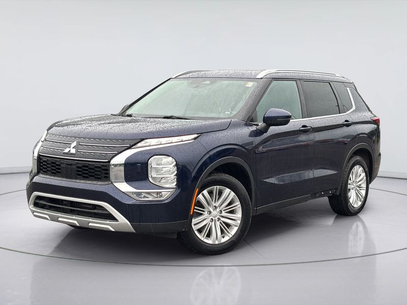 2022 Mitsubishi Outlander