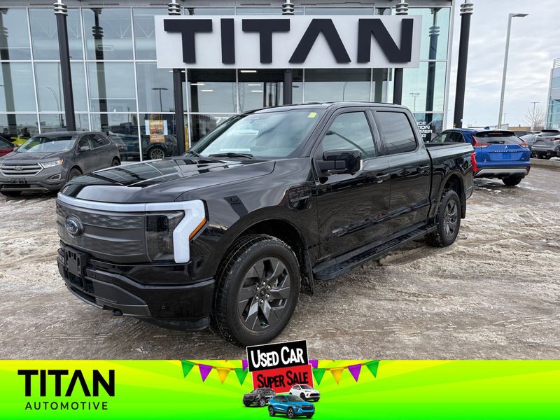 2023 Ford F-150 Lightning Lariat 4x4 SuperCrew