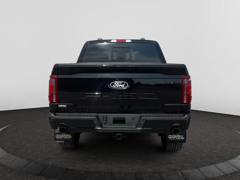 2025 Ford F-150 Lariat photo 3