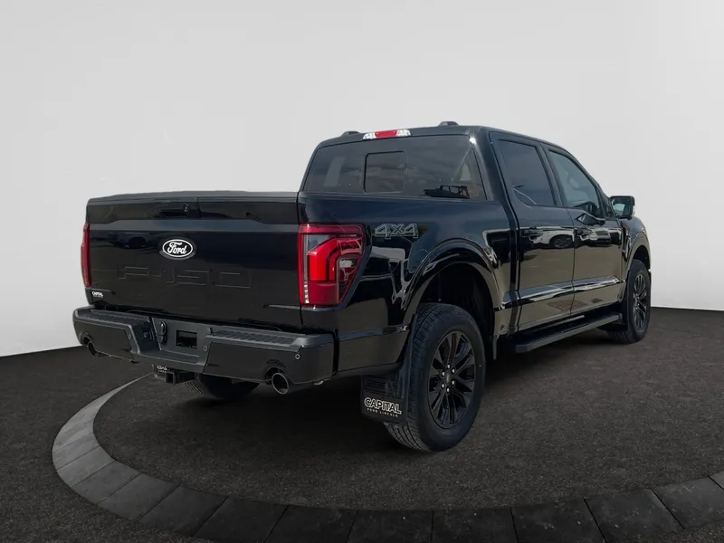 2025 Ford F-150 Lariat photo 4