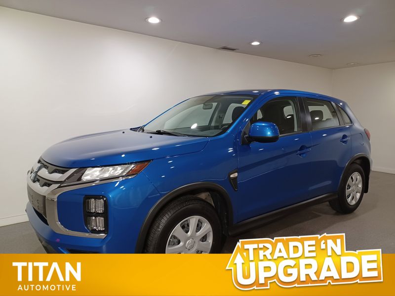 2023 Mitsubishi RVR ES