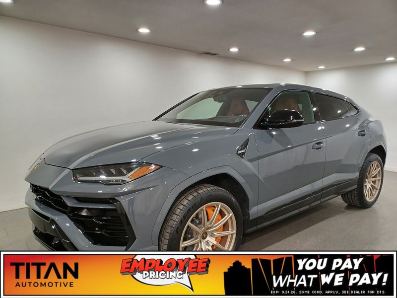2022 Lamborghini Urus