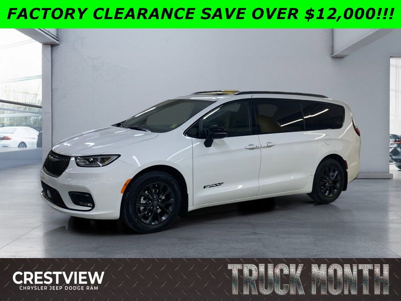 2026 Chrysler Pacifica