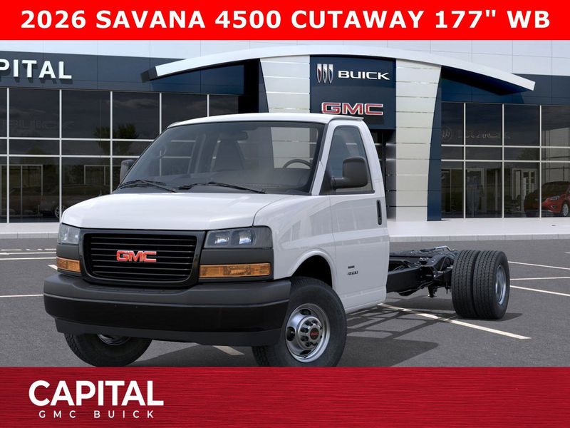 2026 GMC Savana Commercial Cutaway