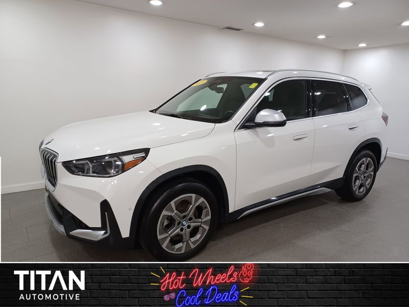 2023 BMW x1