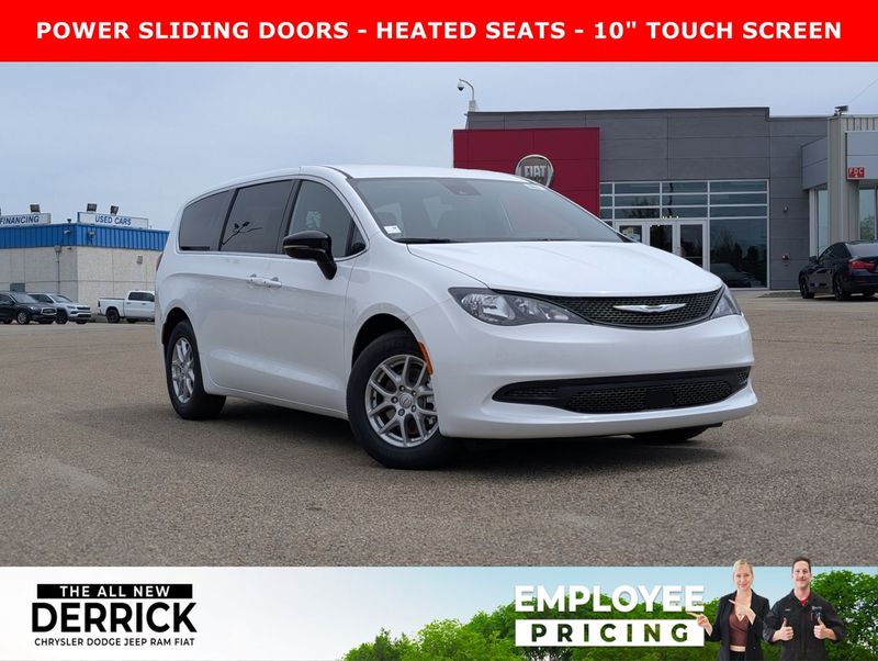 2026 Chrysler Grand Caravan