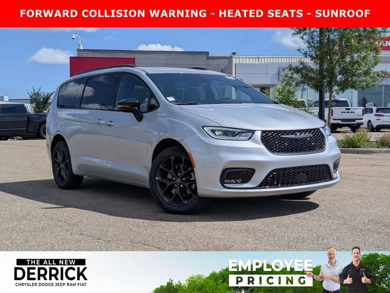 2026 Chrysler Pacifica