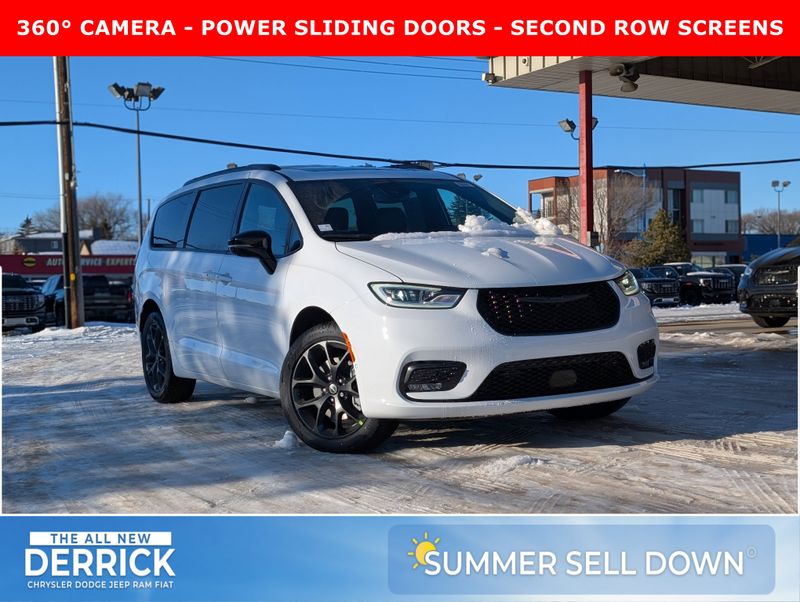 2026 Chrysler Pacifica