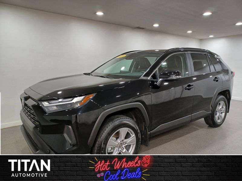 2025 Toyota RAV4 XLE AWD