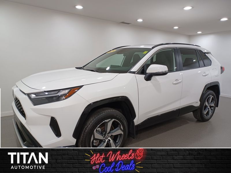 2025 Toyota RAV4 SE AWD PHEV