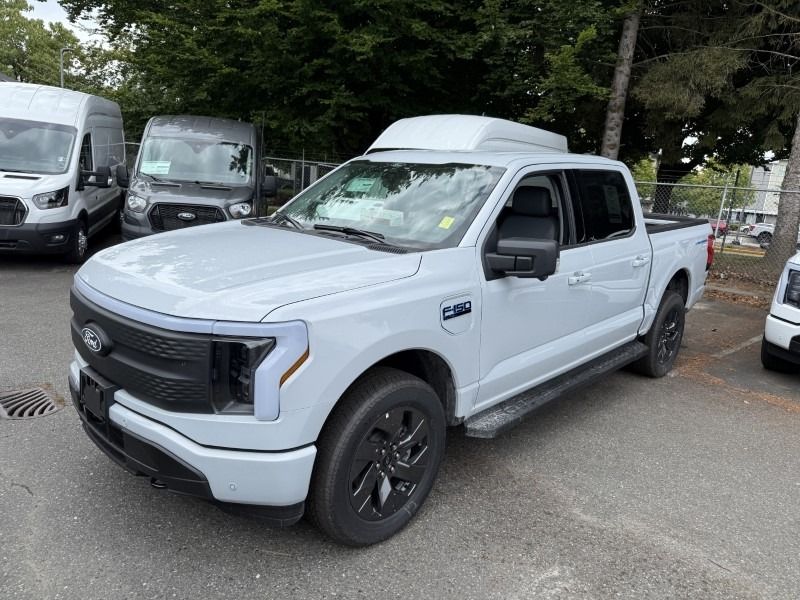 2025 Ford F-150 Lightning