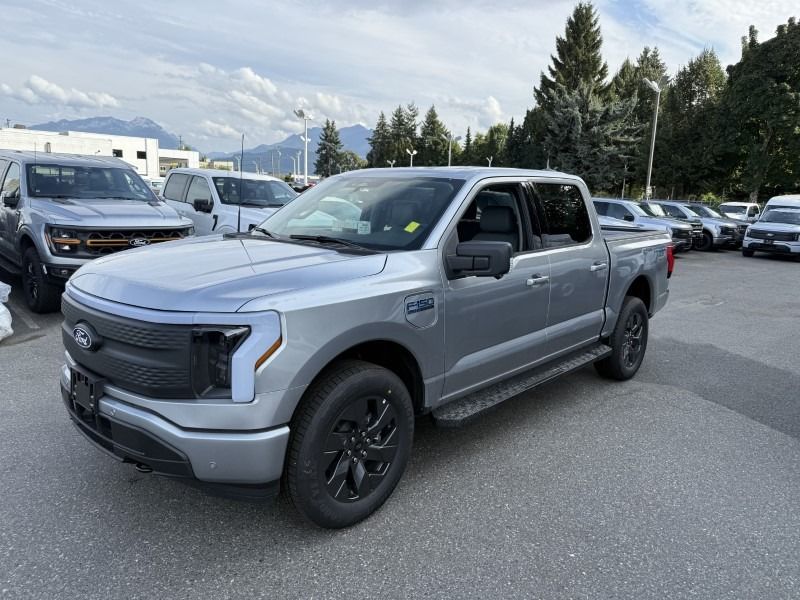 2025 Ford F-150 Lightning