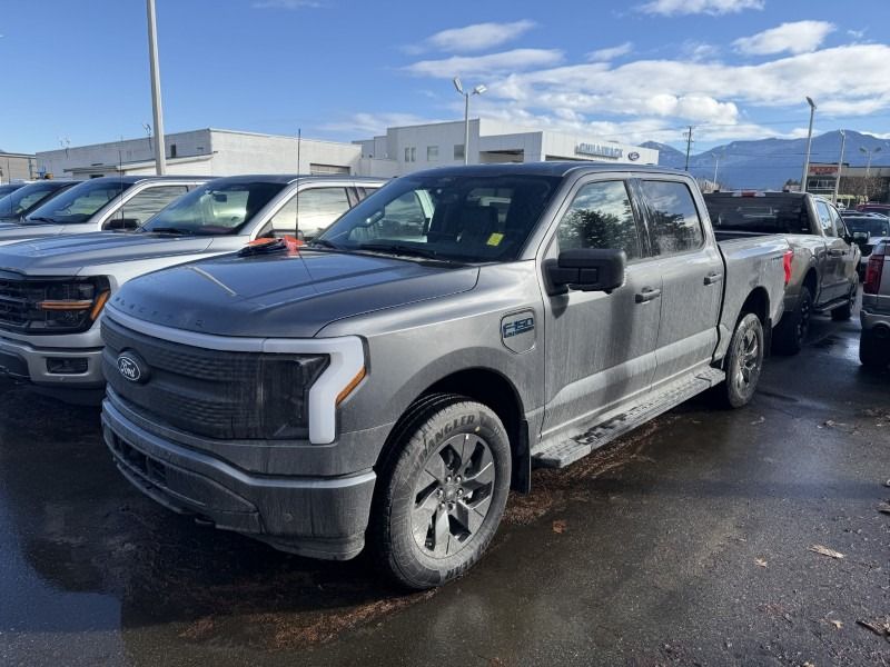 2025 Ford F-150 Lightning