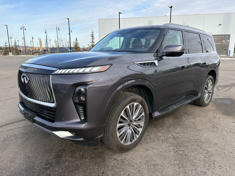 2025 INFINITI QX80