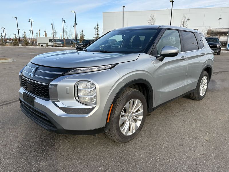 2025 Mitsubishi Outlander