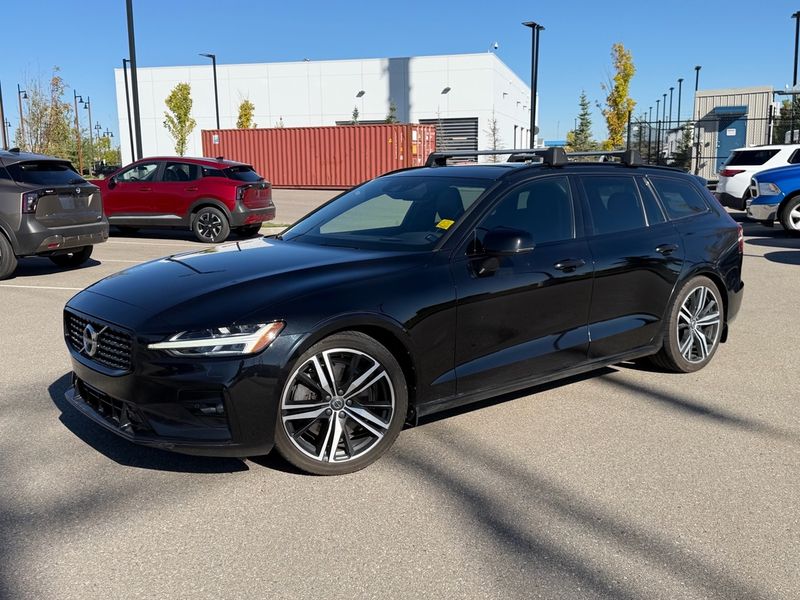 2022 Volvo V60