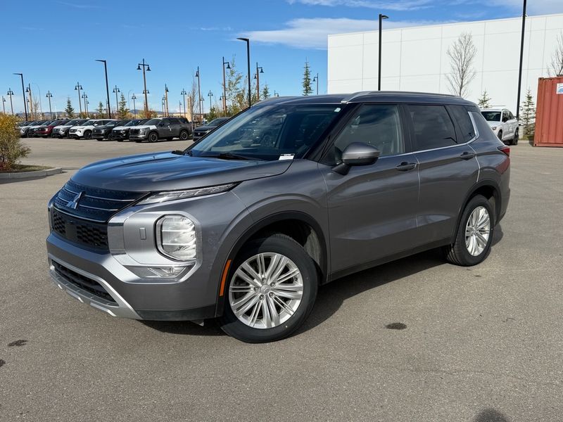 2023 Mitsubishi Outlander