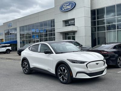 2025 Ford Mustang Mach-E