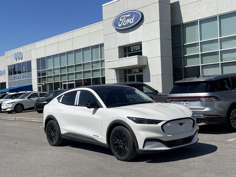2025 Ford Mustang Mach-E