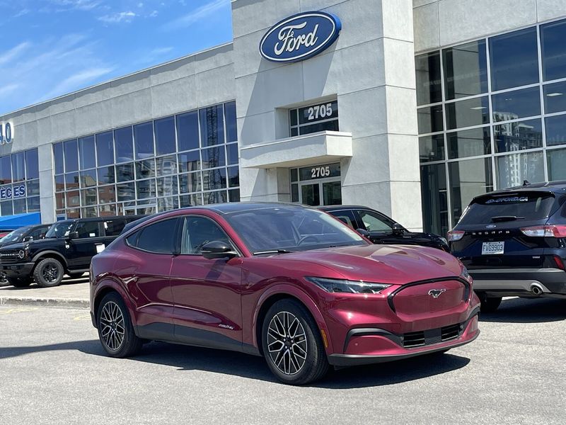 2025 Ford Mustang Mach-E