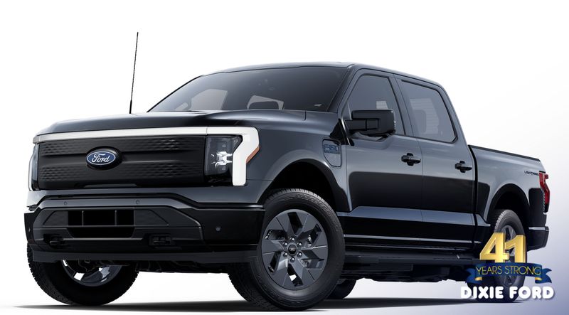 2025 Ford F-150 Lightning