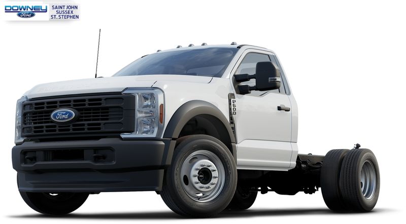 2024 Ford Super Duty F-600 DRW
