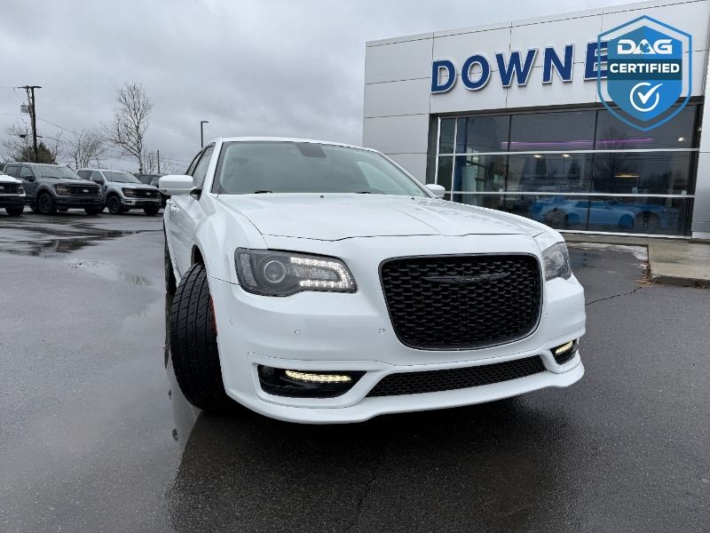 2022 Chrysler 300
