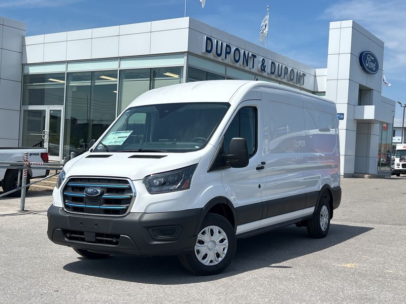 2025 Ford E-Transit