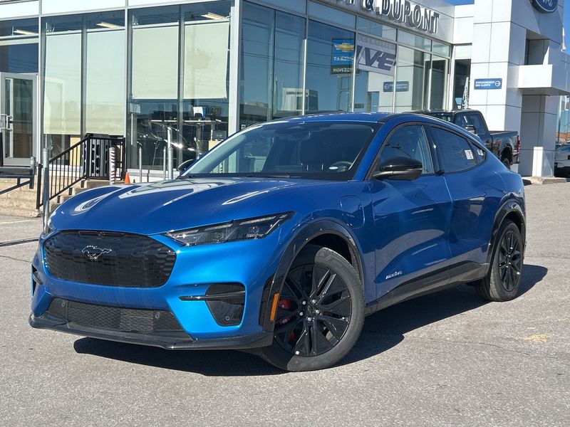 2025 Ford Mustang Mach-E